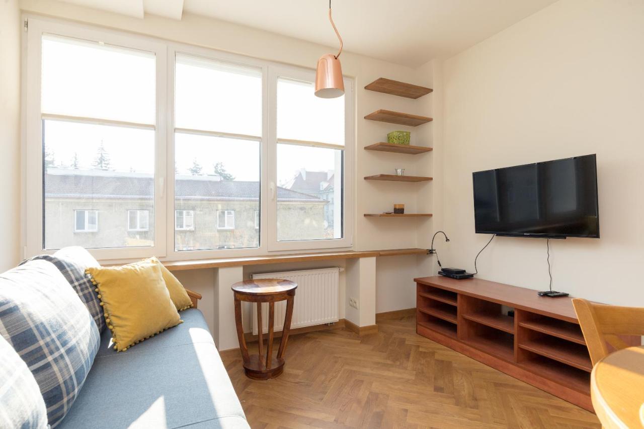 Piekna 2-Bedroom Apartment Warsaw Exterior photo
